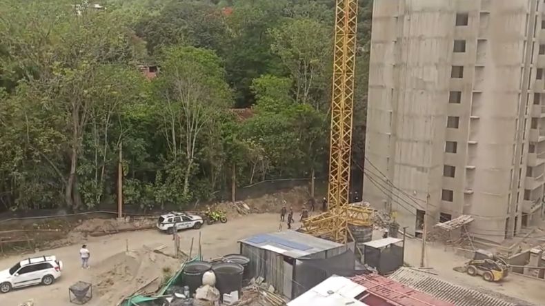 Constructora Maca dice que cumple con todas las normas de seguridad en sus obras Constructora Maca dice que cumple con todas las normas de seguridad en sus obras
