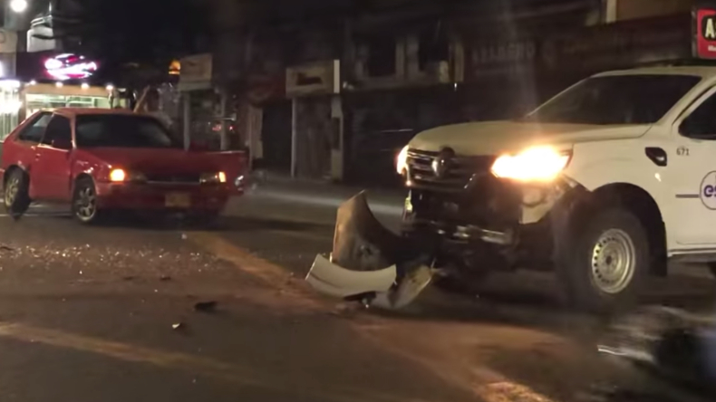 Conductor habría ocasionado un accidente y abandonado su vehículo en la carrera Quinta Conductor habría ocasionado un accidente y abandonado su vehículo en la carrera Quinta