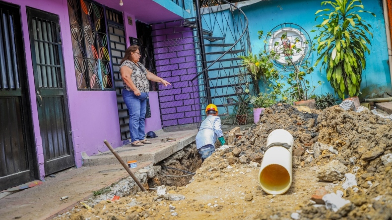 En el barrio San Lucas I esperaron por 30 años una adecuada red de alcantarillado En el barrio San Lucas I esperaron por 30 años una adecuada red de alcantarillado