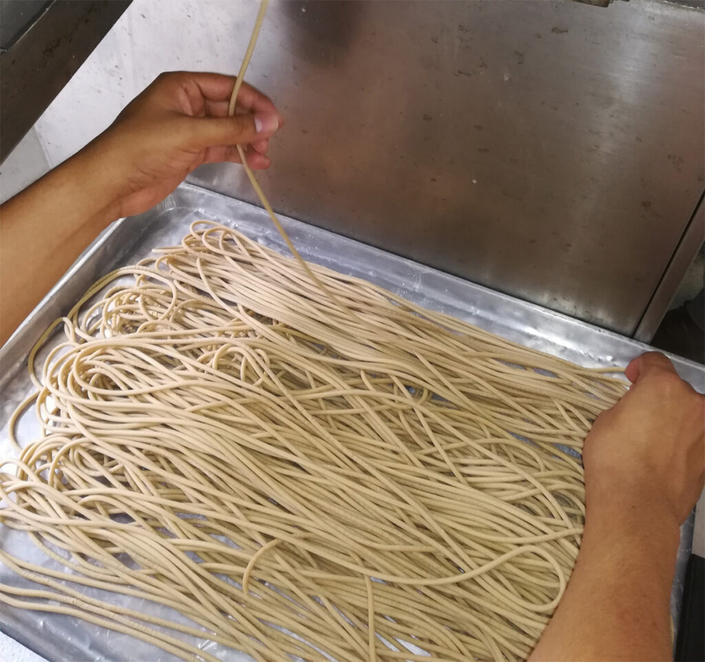 Innovadora forma de hacer pastas: harina de chontaduro y quinua Innovadora forma de hacer pastas: harina de chontaduro y quinua