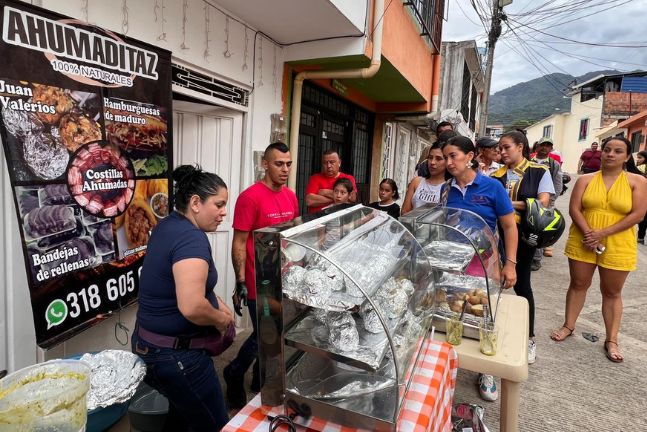‘Ahumaditaz’ de Karina, un emprendimiento de comida con mucho pedido ‘Ahumaditaz’ de Karina, un emprendimiento de comida con mucho pedido