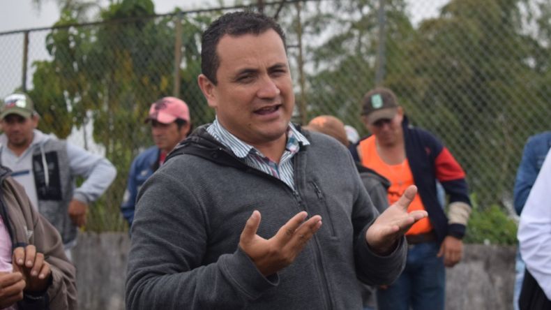 Imputan a Alcalde de Casabianca por presunta contratación irregular
