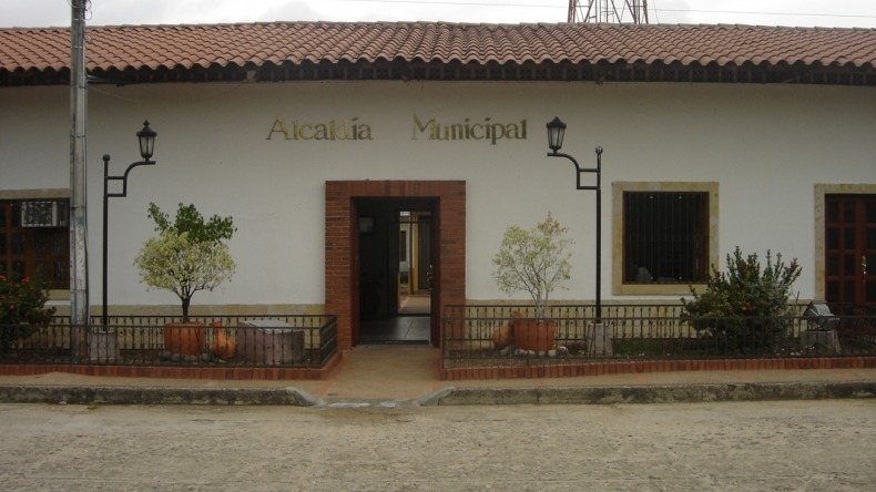 Formulan cargos contra el alcalde de Piedras y su antecesor por permitir la contaminación de los ríos de municipios Formulan cargos contra el alcalde de Piedras y su antecesor por permitir la contaminación de los ríos de municipios