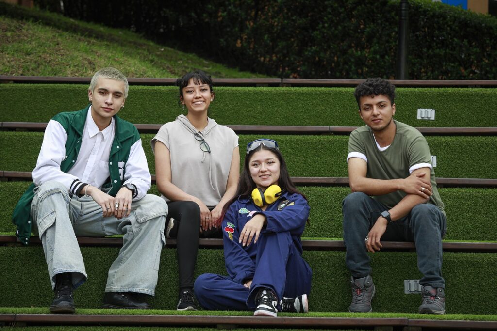 ¿Quiere viajar a Estados Unidos a enseñar español? Abren convocatoria para estudiantes y docentes ¿Quiere viajar a Estados Unidos a enseñar español? Abren convocatoria para estudiantes y docentes