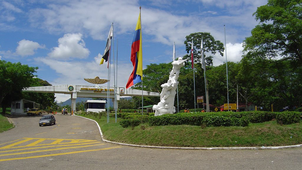 Imputaron cargos a oficial del Ejército por intentar asesinar a su expareja en Ibagué Imputaron cargos a oficial del Ejército por intentar asesinar a su expareja en Ibagué