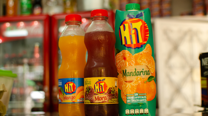 Postobón fue sancionada por publicidad engañosa en productos ‘Hit’ Postobón fue sancionada por publicidad engañosa en productos ‘Hit’