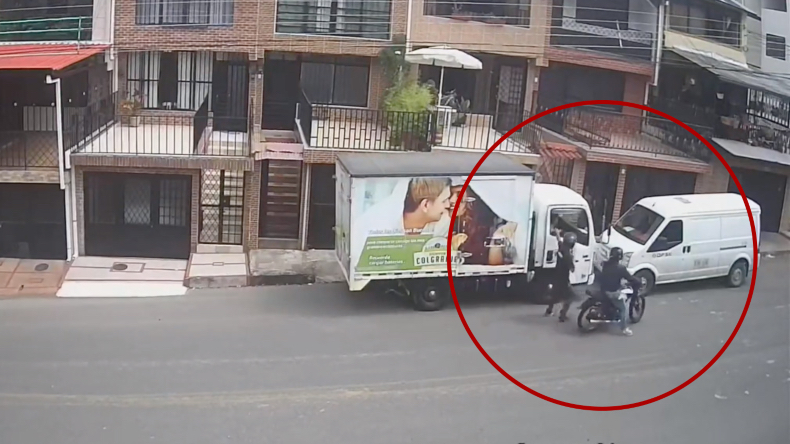 Víctima de un asalto disparó y ahuyentó a dos delincuentes en la Novena etapa del Jordán Víctima de un asalto disparó y ahuyentó a dos delincuentes en la Novena etapa del Jordán