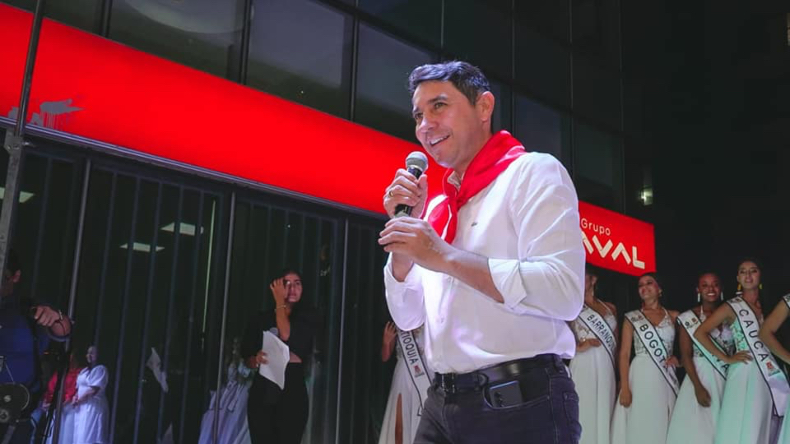 Concejal Correa cuestiona nuevo permiso del alcalde Hurtado para hacer otra gira cultural, esta vez a Brasil Concejal Correa cuestiona nuevo permiso del alcalde Hurtado para hacer otra gira cultural, esta vez a Brasil