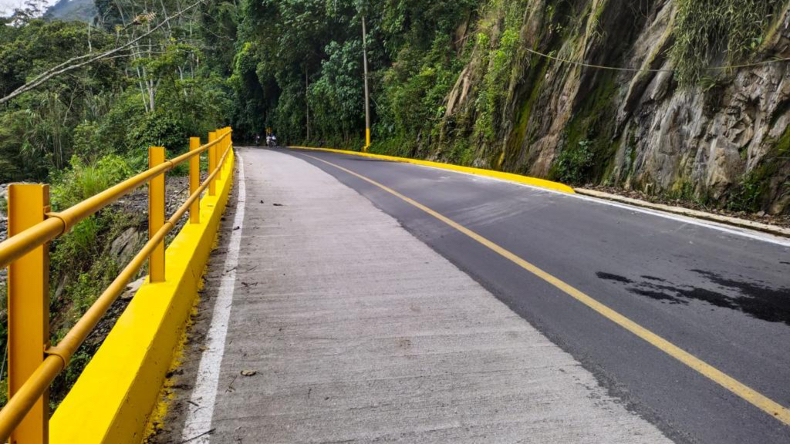 Concluyen obras de pavimentación en la vía Ibagué – Juntas que buscan potenciar el turismo Concluyen obras de pavimentación en la vía Ibagué – Juntas que buscan potenciar el turismo