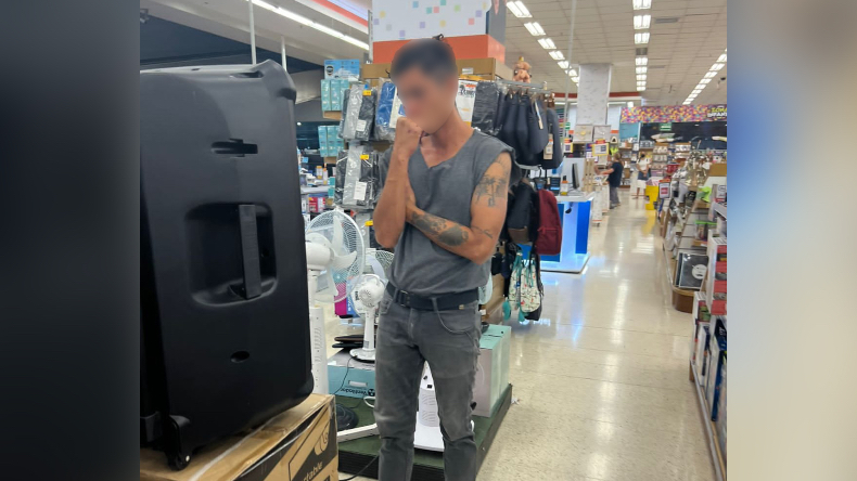 Padre de familia dice que salvó a sus hijas de caer en manos de un presunto abusador en el sector de la 60 Padre de familia dice que salvó a sus hijas de caer en manos de un presunto abusador en el sector de la 60