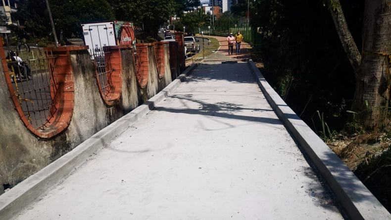Alcaldía de Ibagué habilitará ciclorruta en la avenida Ambalá Alcaldía de Ibagué habilitará ciclorruta en la avenida Ambalá