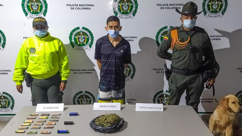 Un sujeto fue capturado por tráfico de estupefacientes en parques públicos de Ibagué Un sujeto fue capturado por tráfico de estupefacientes en parques públicos de Ibagué