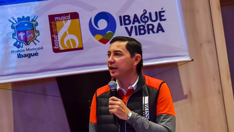 El regalo de Navidad del Concejo de Ibagué para Hurtado: endeudar a la ciudad con $60.000 millones El regalo de Navidad del Concejo de Ibagué para Hurtado: endeudar a la ciudad con $60.000 millones