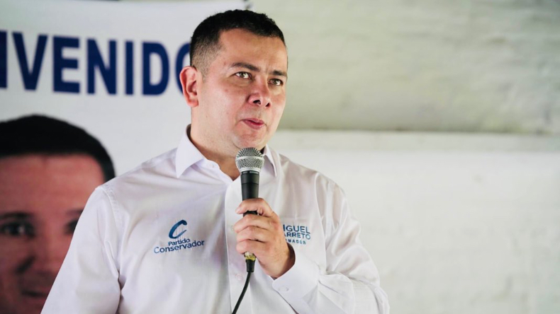 Senador Miguel Barreto se ubicó en el ‘top 10 de los vagos del Zoom’ que realizó una veeduría sobre el Congreso Senador Miguel Barreto se ubicó en el ‘top 10 de los vagos del Zoom’ que realizó una veeduría sobre el Congreso