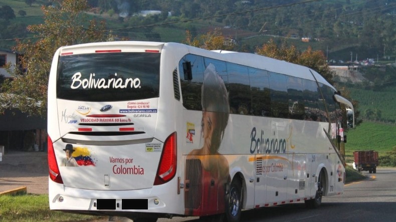 Empresa Bolivariano despidió a conductor que dejó abandonados a pasajeros en la Variante de Ibagué Empresa Bolivariano despidió a conductor que dejó abandonados a pasajeros en la Variante de Ibagué