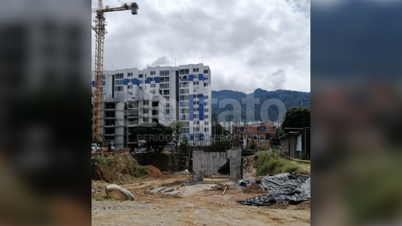 Denuncian retrasos en un proyecto de apartamentos en Ibagué, la constructora asegura que ha dado la cara Denuncian retrasos en un proyecto de apartamentos en Ibagué, la constructora asegura que ha dado la cara