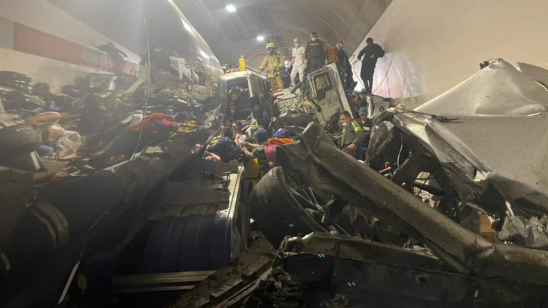 “Traté de sacar el carro por uno de los voladeros, pero no pude”: conductor de tractomula en accidente de La Línea “Traté de sacar el carro por uno de los voladeros, pero no pude”: conductor de tractomula en accidente de La Línea