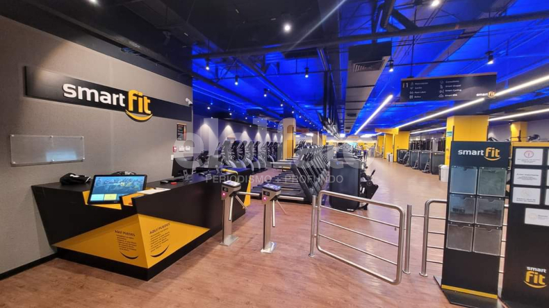 Multicentro transformó un parqueadero alterno en un gimnasio ‘Smart Fit’ para Ibagué Multicentro transformó un parqueadero alterno en un gimnasio ‘Smart Fit’ para Ibagué