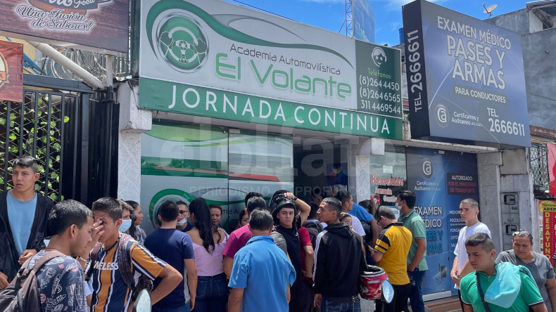 “No sé qué pasará con mi licencia, la empresa no se pronuncia”: afectada por crisis de El Volante “No sé qué pasará con mi licencia, la empresa no se pronuncia”: afectada por crisis de El Volante