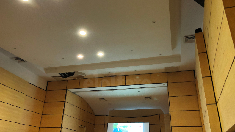 Abandonado y en mal estado: auditorio del Museo de Arte del Tolima se cae por pedazos Abandonado y en mal estado: auditorio del Museo de Arte del Tolima se cae por pedazos