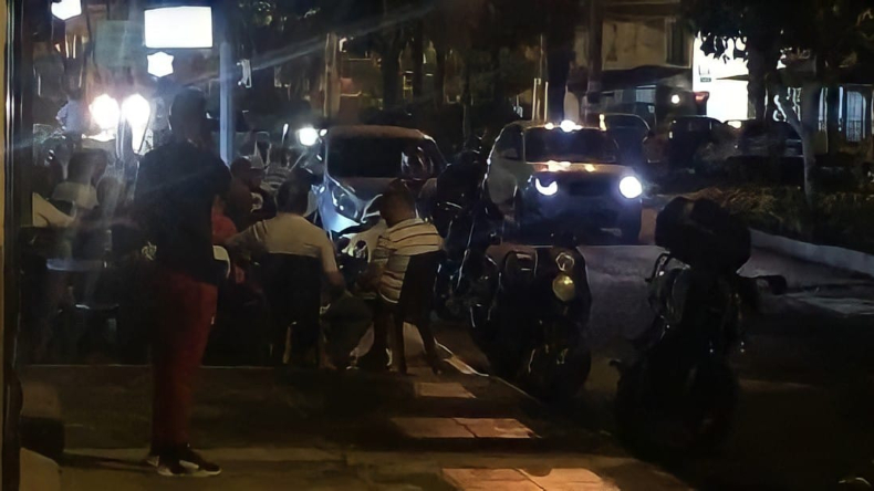 Ruido excesivo e invasión de espacio público: el ‘pan’ de cada día en Villa Café Ruido excesivo e invasión de espacio público: el ‘pan’ de cada día en Villa Café