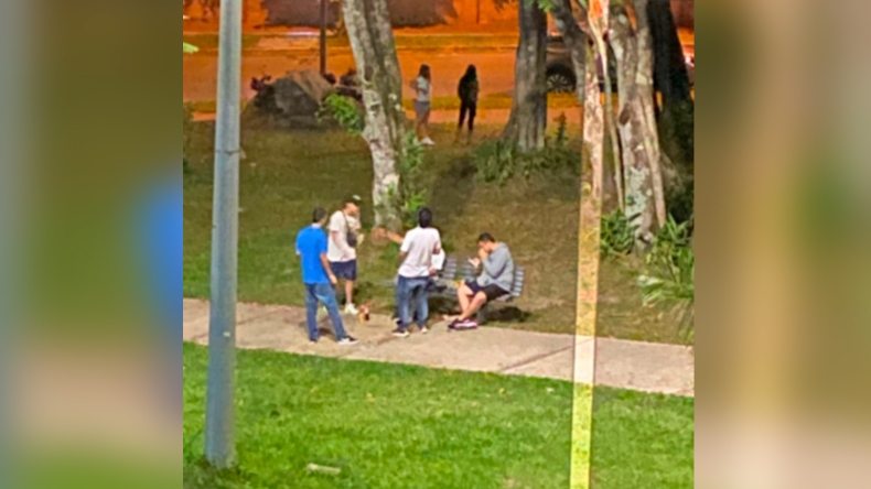 Denuncian consumo constante de marihuana en parque de El Vergel Denuncian consumo constante de marihuana en parque de El Vergel
