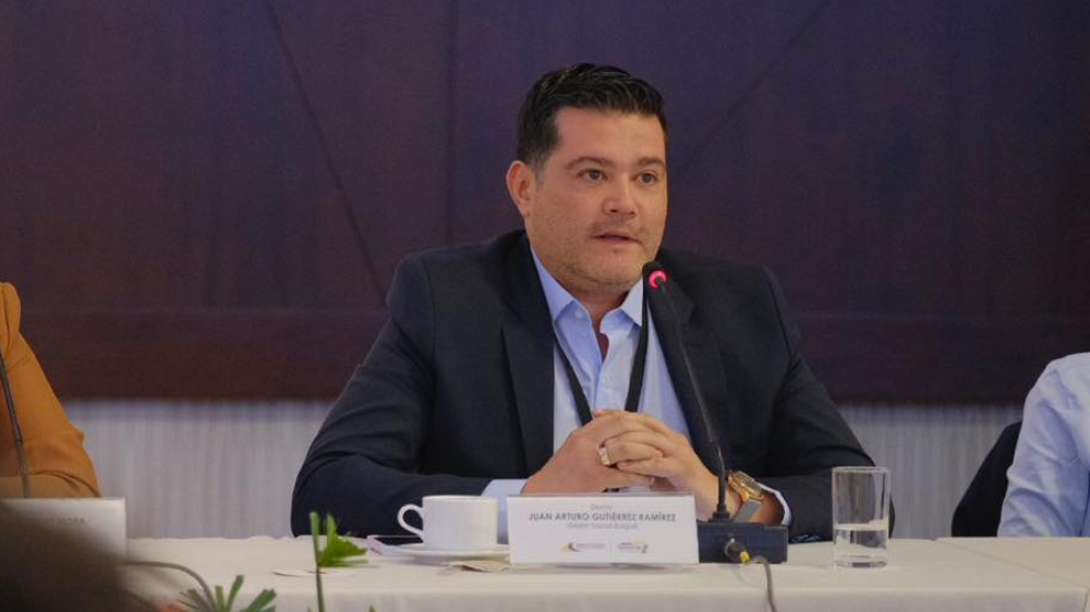 Nueva polémica compromete al esposo de la alcaldesa Johana Aranda Nueva polémica compromete al esposo de la alcaldesa Johana Aranda