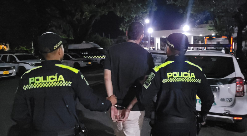Cárcel para el hombre que protagonizó balacera en la avenida Mirolindo Cárcel para el hombre que protagonizó balacera en la avenida Mirolindo