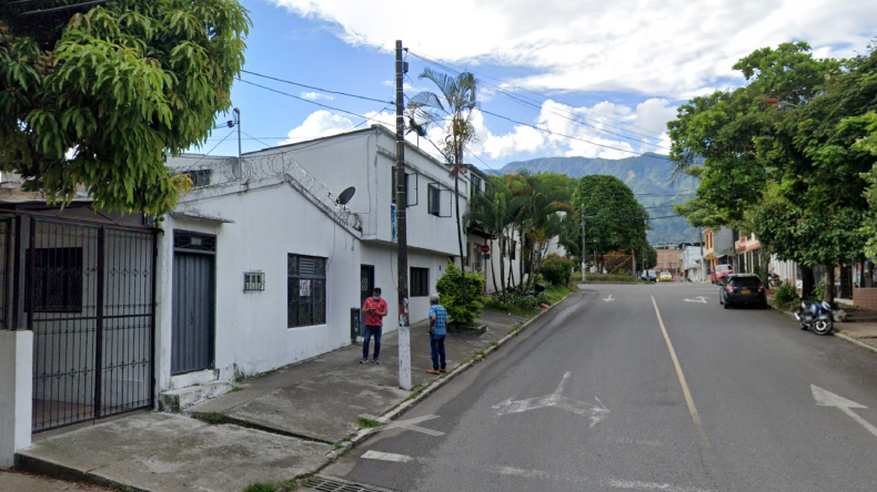 Roban $21 millones de una vivienda en Ibagué: los ladrones fingieron ser domiciliarios Roban $21 millones de una vivienda en Ibagué: los ladrones fingieron ser domiciliarios