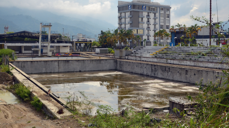Procuraduría ordenó suspender licitación para la adecuación de las piscinas de la calle 42 Procuraduría ordenó suspender licitación para la adecuación de las piscinas de la calle 42