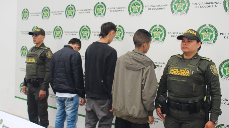 Así cayeron asaltantes que robaron a una pareja en San Bernardo Así cayeron asaltantes que robaron a una pareja en San Bernardo