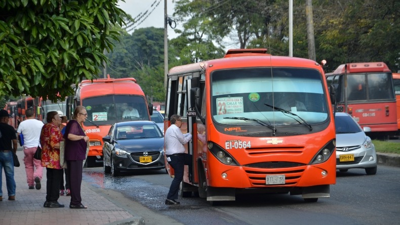Supervisarán buses de transporte público por incumplir rutas establecidas en Ibagué Supervisarán buses de transporte público por incumplir rutas establecidas en Ibagué