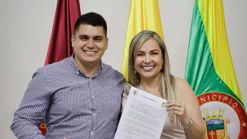 Alcaldesa Johana Aranda nombró como asesor al hijo de Rubén Darío Correa Alcaldesa Johana Aranda nombró como asesor al hijo de Rubén Darío Correa