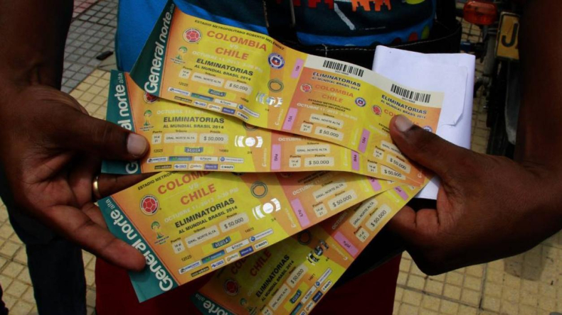 Fiscalía acusó a exfiscal que pedía boletas a investigados de la Federación Colombiana de Fútbol Fiscalía acusó a exfiscal que pedía boletas a investigados de la Federación Colombiana de Fútbol