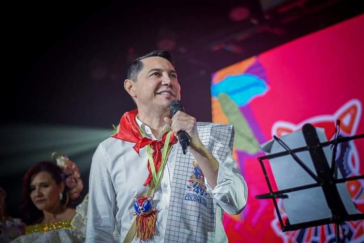 Hurtado duplicó la inversión del Festival Folclórico pero algunos gastos son innecesarios o contraproducentes Hurtado duplicó la inversión del Festival Folclórico pero algunos gastos son innecesarios o contraproducentes