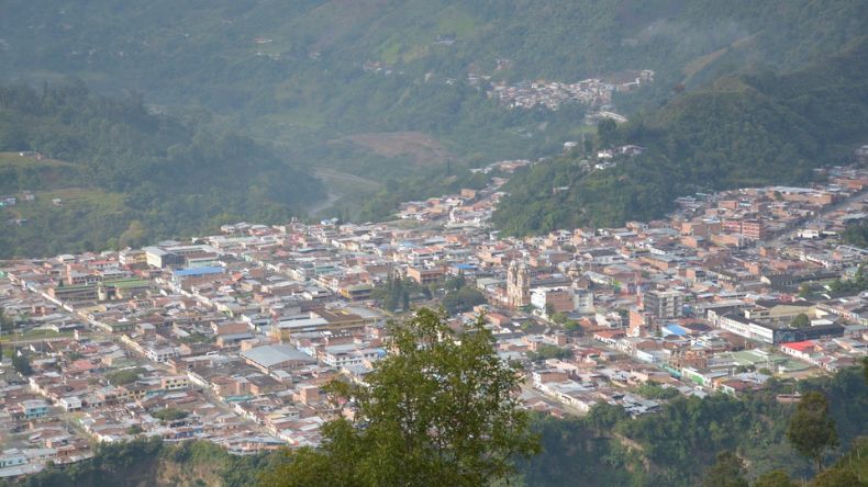 Cortolima declarará responsable a Cajamarca por incumplir con el sistema de aguas residuales Cortolima declarará responsable a Cajamarca por incumplir con el sistema de aguas residuales