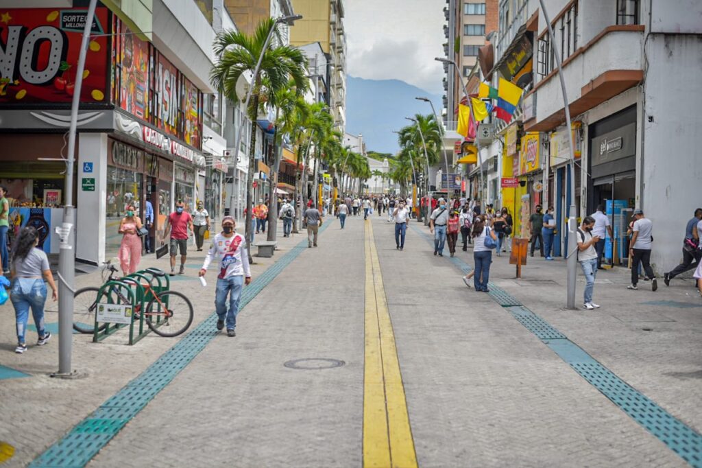 La mayoría de comerciantes en Ibagué presentó pérdidas de más del 90% en el Día sin carro La mayoría de comerciantes en Ibagué presentó pérdidas de más del 90% en el Día sin carro