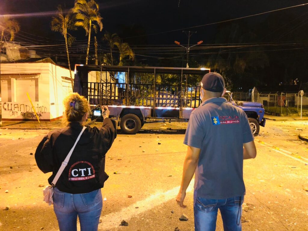 Por lo menos tres capturados y decenas de comparendos dejan disturbios en Ibagué Por lo menos tres capturados y decenas de comparendos dejan disturbios en Ibagué