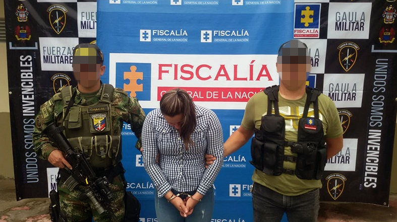 Casa por cárcel para mujer que exigía dinero a su examante para no divulgar videos íntimos