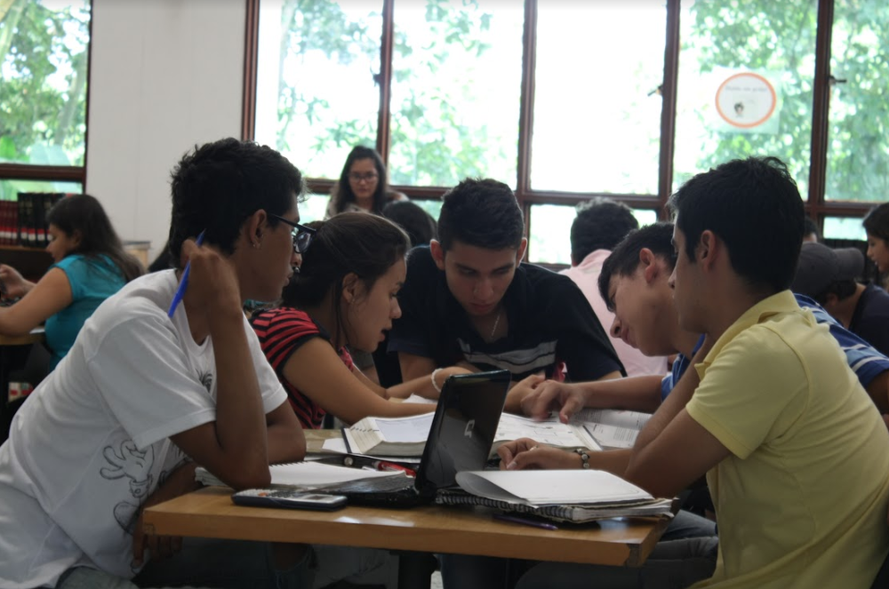 ¿Quiere estudiar en París o Madrid? Abren becas de hasta el 100% ¿Quiere estudiar en París o Madrid? Abren becas de hasta el 100%