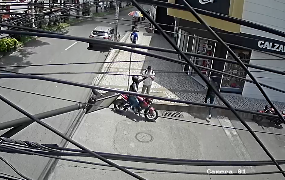 Ladrón en motocicleta tiene ‘azotados’ a ciudadanos en el barrio Gaitán de Ibagué