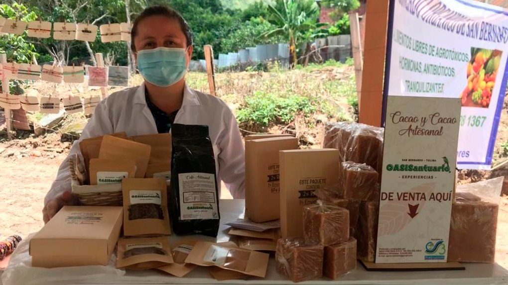 ‘Respira Vida’: un proyecto de turismo que busca crear conciencia sobre el cuidado del medioambiente en Ibagué ‘Respira Vida’: un proyecto de turismo que busca crear conciencia sobre el cuidado del medioambiente en Ibagué