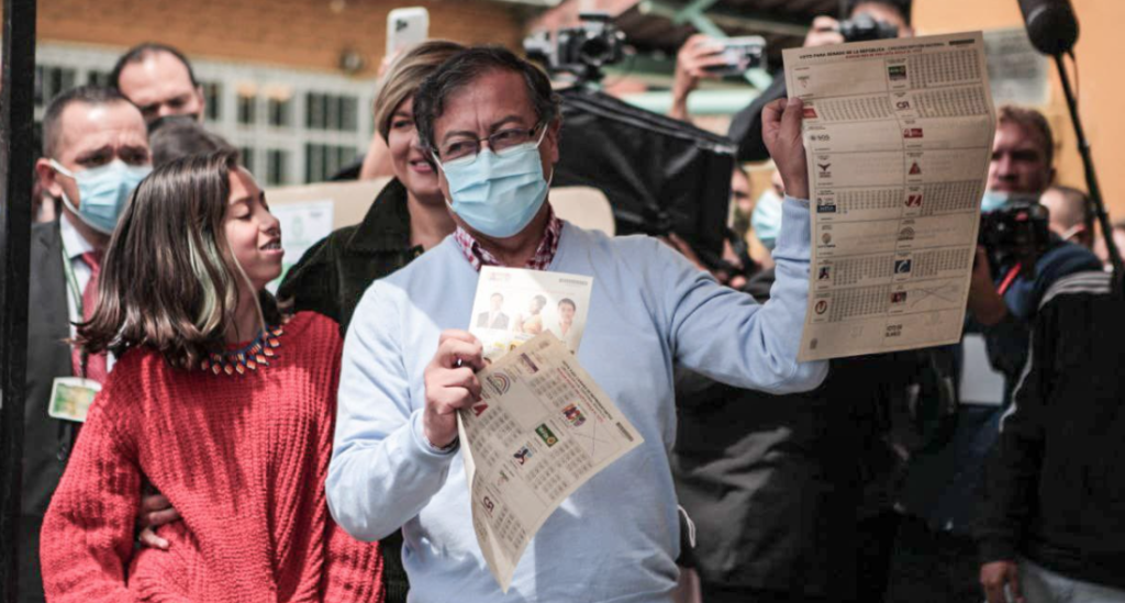 Pacto Histórico sin sorpresas: Petro fue elegido como el candidato a la Presidencia de la izquierda colombiana Pacto Histórico sin sorpresas: Petro fue elegido como el candidato a la Presidencia de la izquierda colombiana