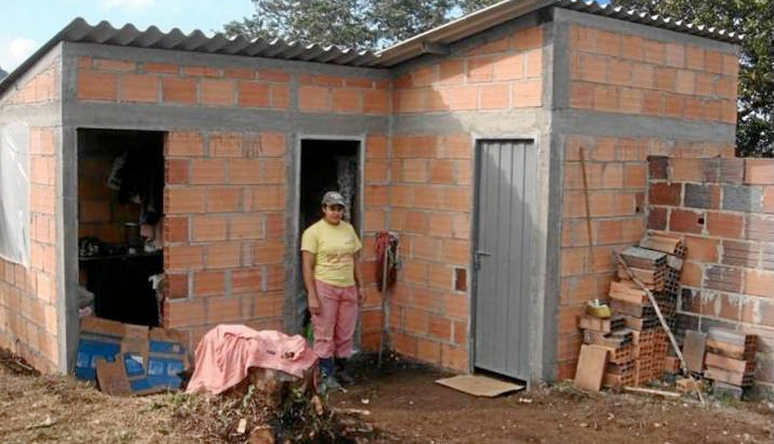 Gobierno Nacional construirá 200 viviendas rurales en el Tolima Gobierno Nacional construirá 200 viviendas rurales en el Tolima