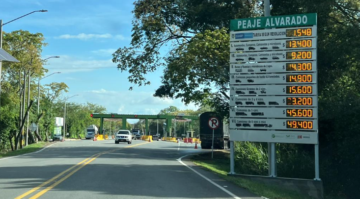 Aumentó la tarifa de los peajes del norte del Tolima: Petro prometió que no habría alza, pero no expidió ningún decreto Aumentó la tarifa de los peajes del norte del Tolima: Petro prometió que no habría alza, pero no expidió ningún decreto