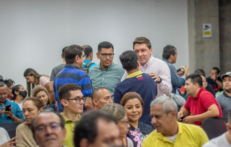 Polo Democrático, Colombia Humana y MAIS se adhieren a precandido jaramillista