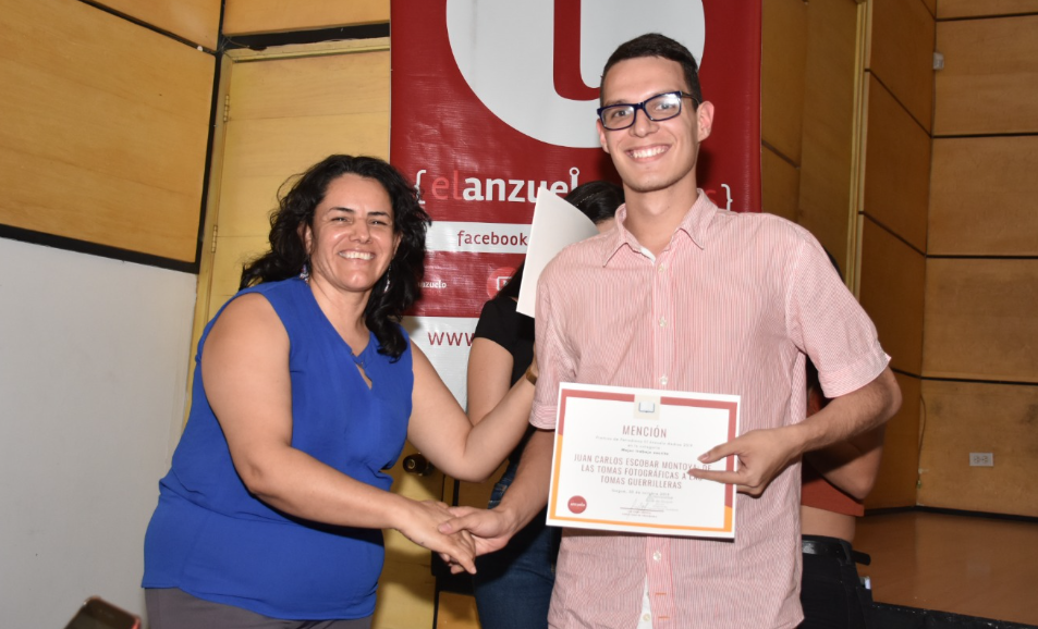 Participe en los Premios de Periodismo Universitario El Anzuelo Medios 2023