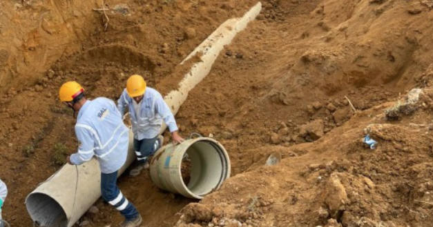 Ibal culpó a contratistas de Cortolima por dejar sin agua a 15 barrios en Ibagué Ibal culpó a contratistas de Cortolima por dejar sin agua a 15 barrios en Ibagué