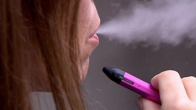 OMS alerta sobre falsa publicidad en vapeadores