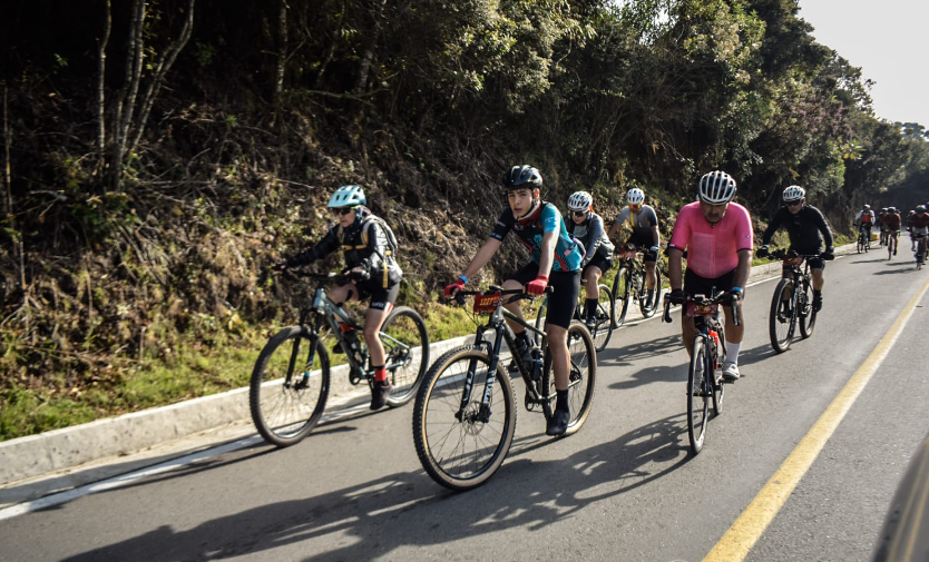 Sin permiso de las autoridades se desarrolló competencia ciclística en el Parque de Los Nevados Sin permiso de las autoridades se desarrolló competencia ciclística en el Parque de Los Nevados